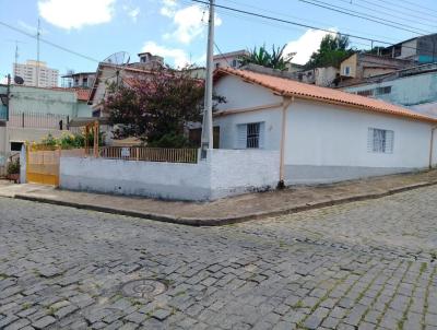 Casa para Venda, em Jacareí, bairro Jardim Bela Vista, 2 dormitórios, 1 banheiro, 2 vagas